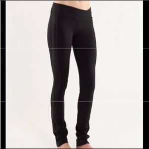 Lululemon straight leg size 4